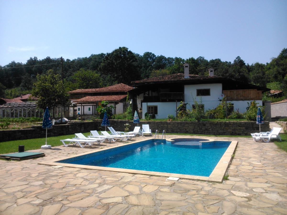Ecopark Elena Hotel Buitenkant foto